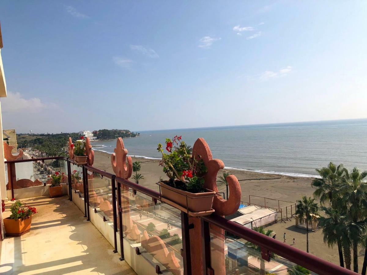 Atico-Duplex Primera Linea De Playa En El Centro De Estepona Eksteriør billede