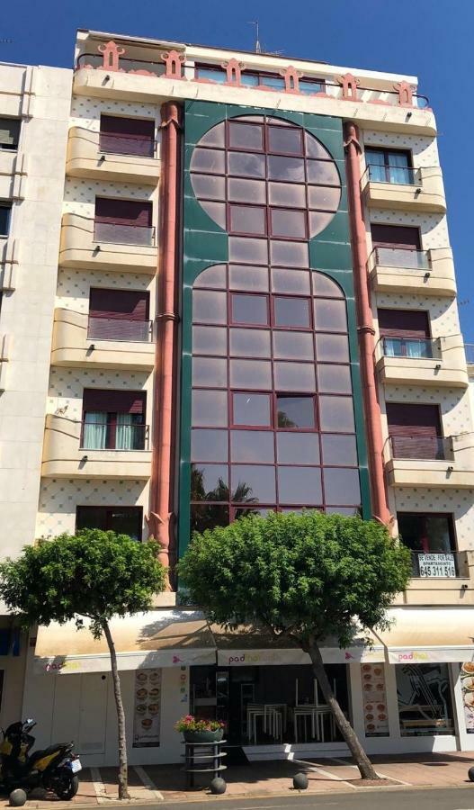 Atico-Duplex Primera Linea De Playa En El Centro De Estepona Eksteriør billede