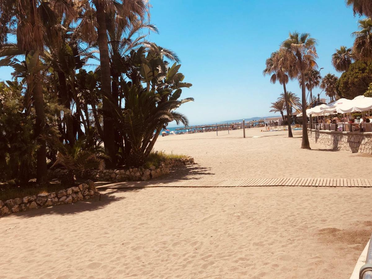Atico-Duplex Primera Linea De Playa En El Centro De Estepona Eksteriør billede